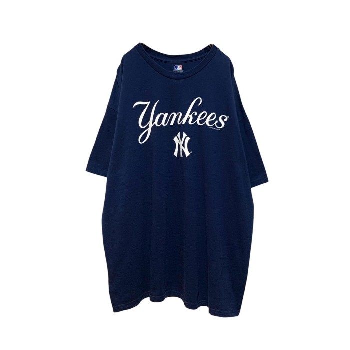 “Yankees” Oversized Team Tee | Vintage.City Vintage Shops, Vintage Fashion Trends