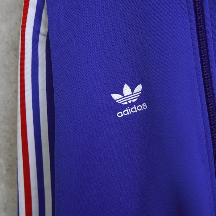 adidas / アディダス トラックジャケット FIFA / フランス代表 / ロゴ刺繍 / ハイネック Lサイズ相当 | Vintage.City 古着屋、古着コーデ情報を発信