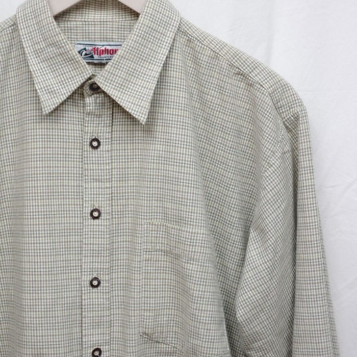 ベージュのチェックのチロルボタンシャツ | Vintage.City 古着屋、古着コーデ情報を発信