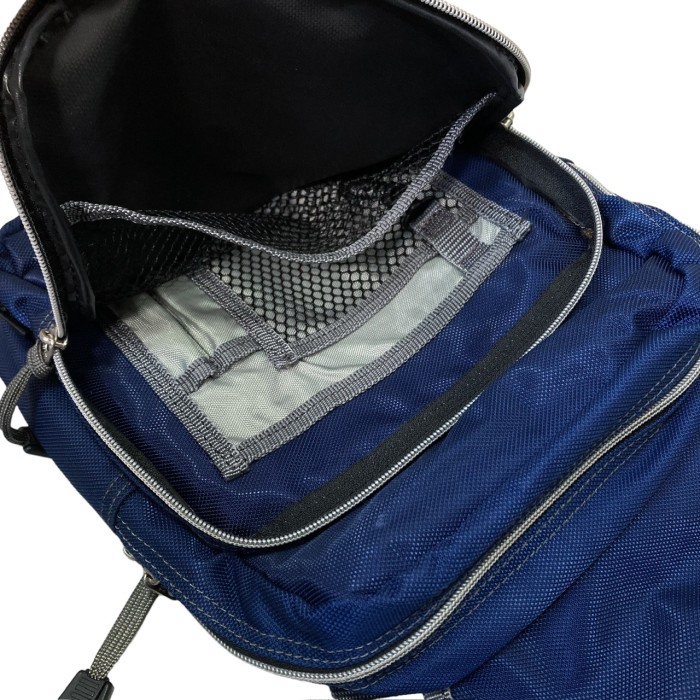 90-00s ellesse compact design nylon backpack | Vintage.City 古着屋、古着コーデ情報を発信