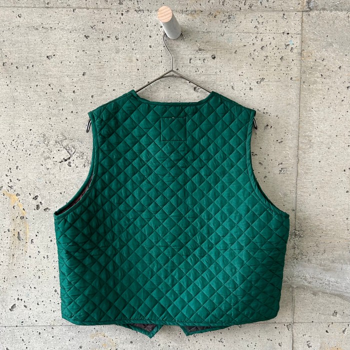 Green silk quilted vest | Vintage.City Vintage Shops, Vintage Fashion Trends