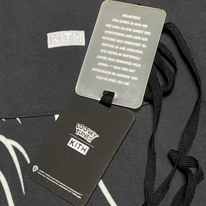 【ベイクルーズ取り扱い】タグ付き KITH × LOONEY TUNES BUGS BUNNY コラボレーション長袖Tシャツ シャーク Mサイズ | Vintage.City 古着屋、古着コーデ情報を発信