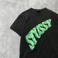 stussy　ステューシー　イニシャル　立体プリント　Tシャツ | Vintage.City 古着屋、古着コーデ情報を発信