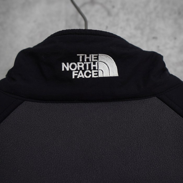 THE NORTH FACE / ザノースフェイス フリースジャケット / テックジャケット ロゴ刺繍 / バイカラー XLサイズ相当 | Vintage.City 古着屋、古着コーデ情報を発信