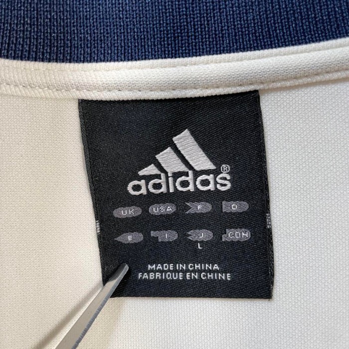 adidas back logo track jacket size L 配送C アディダス　バックプリント　トラックジャケット　ジャージ | Vintage.City 古着屋、古着コーデ情報を発信