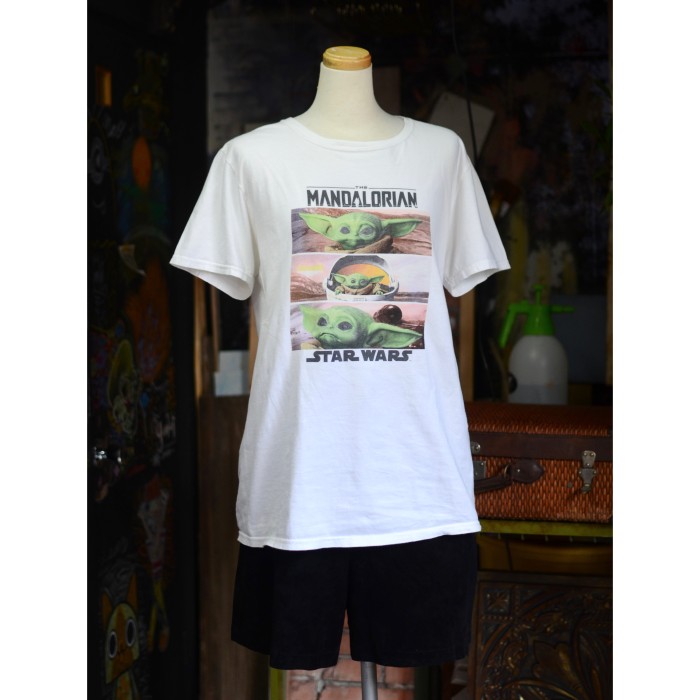 THE MANDALORIAN T-shirt | Vintage.City 古着屋、古着コーデ情報を発信
