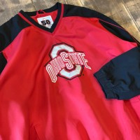 ナイロンプルオーバー オハイオ大学 バックアイズ チーム カレッジ 刺繍 ワッペン カレッジロゴ ライトジャケット RED ブラック | Vintage.City 古着屋、古着コーデ情報を発信