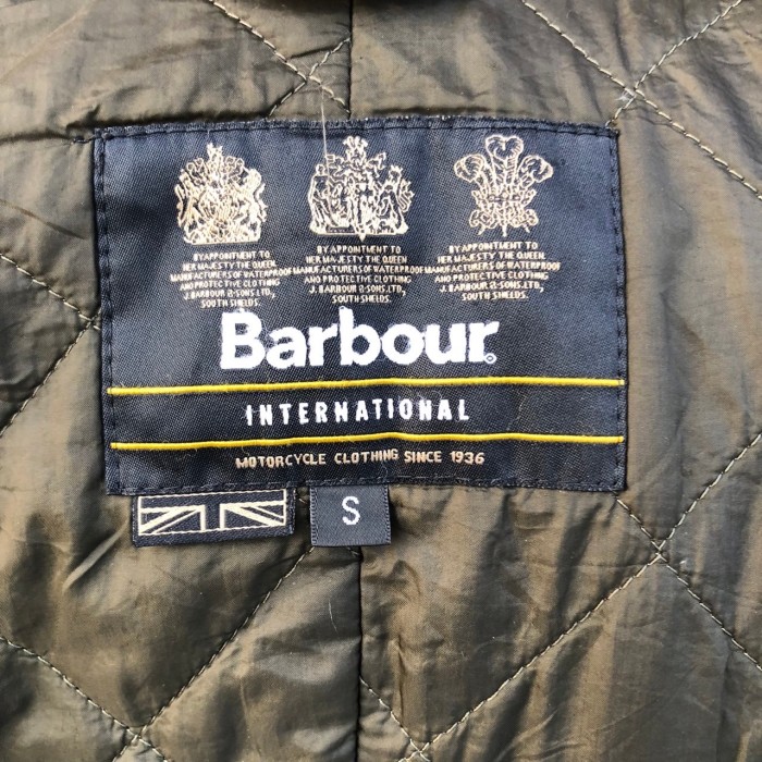 Barbour バブアー INTERNATIONAL インターナショナル モーターサイクル オイルドジャケット ユーロ ヴィンテージ Becon Sサイズ カーキ | Vintage.City 古着屋、古着コーデ情報を発信