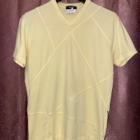 MADE IN ITALY製 VERSACE JEANS COUTURE VネックTシャツ ベビーイエロー Mサイズ | Vintage.City 빈티지숍, 빈티지 코디 정보