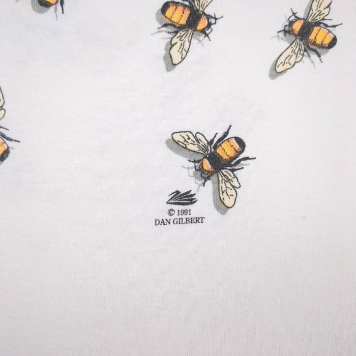 90s フルーツ ミツバチ アート ヴィンテージTシャツ ダン・ギルバート Fruit OF The Loom Dan Gilbert Honey Bee シングルステッチ | Vintage.City 빈티지숍, 빈티지 코디 정보