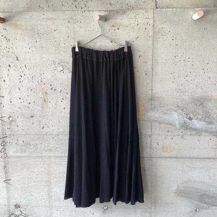 Black long skirt | Vintage.City 빈티지숍, 빈티지 코디 정보
