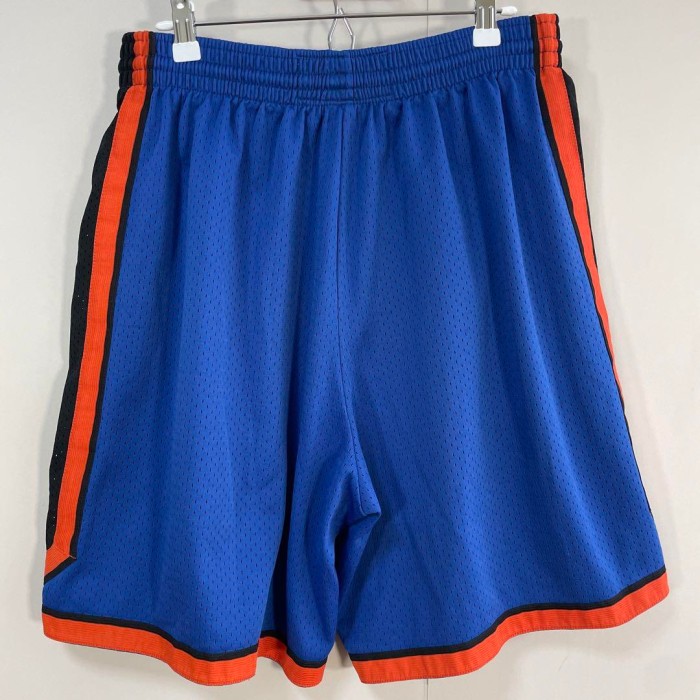NIKE NBA KNICKS short pants size L 配送C　ナイキ　ニックス　ショートパンツ | Vintage.City Vintage Shops, Vintage Fashion Trends