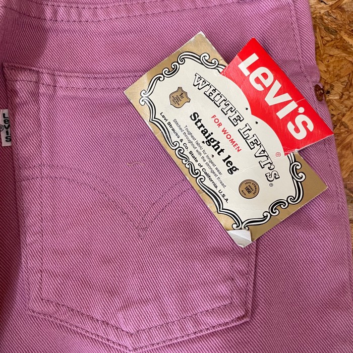デッドストック 日本製 Levi's ホワイトタブ カラージーンズ 26 リーバイス ストレート パンツ デニム ジーパン Gパン ボトムス ユーズド USED 古着 MADE IN JAPAN | Vintage.City 古着屋、古着コーデ情報を発信