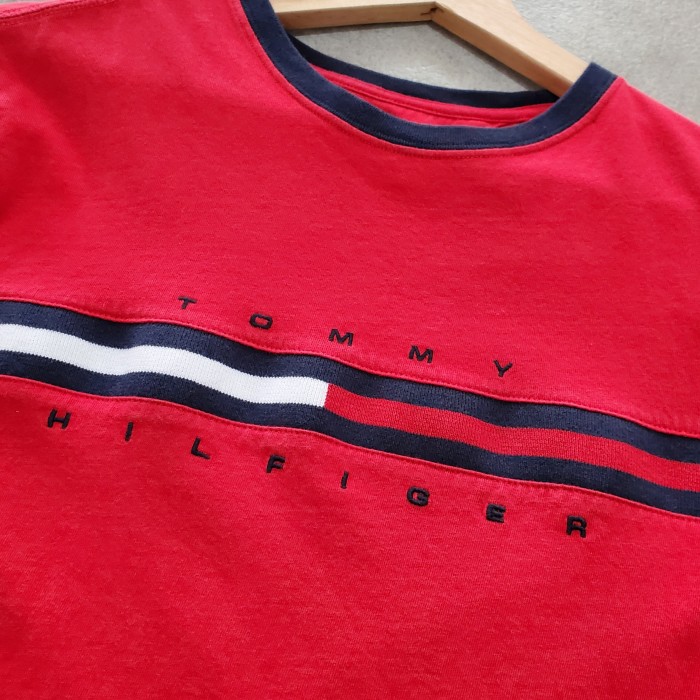 tommy hilfiger トミーヒルフィガー 半袖ティーシャツt 刺繍ロゴ | Vintage.City 古着屋、古着コーデ情報を発信