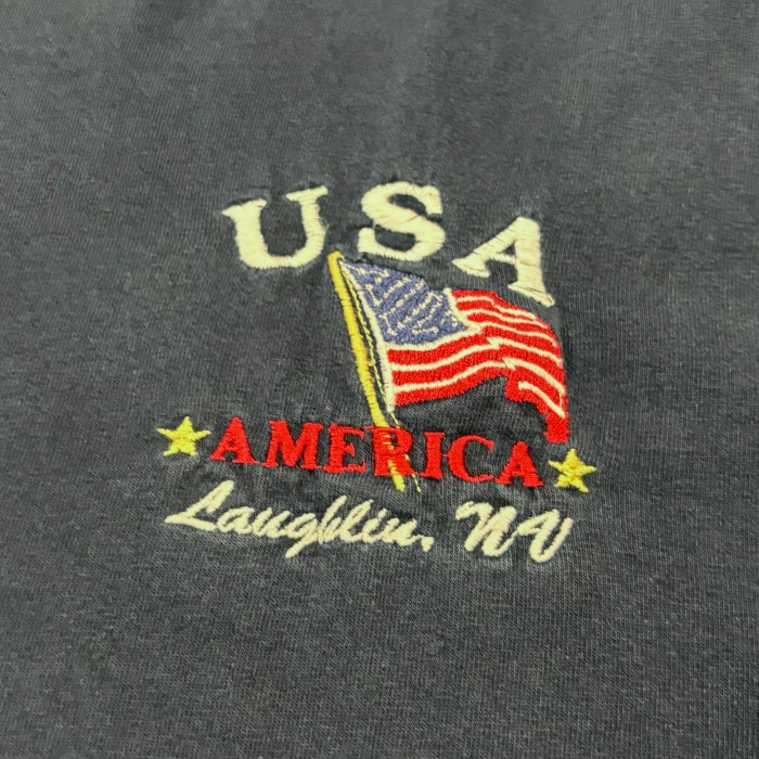 【Men's】00s USA 星条旗 刺繍 ワンポイント ネイビー Tシャツ / 古着 ティーシャツ アメリカ T-Shirts 紺 | Vintage.City 古着屋、古着コーデ情報を発信