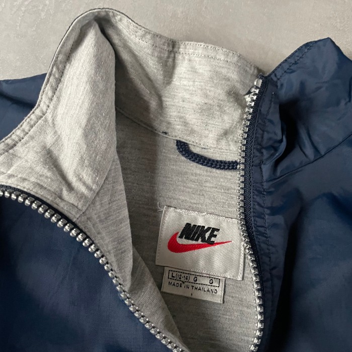 90's  Nike  nylon jacket | Vintage.City Vintage Shops, Vintage Fashion Trends