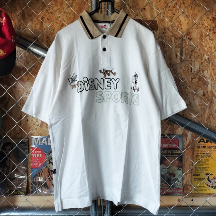 Disney Sports　90s  刺繍デザイン　半袖ポロシャツ　 ホワイト　ディズニー　ヴィンテージ　レトロ　日本製　アメカジ　ストリート　ユニセックス　一点物　古着 | Vintage.City 빈티지숍, 빈티지 코디 정보