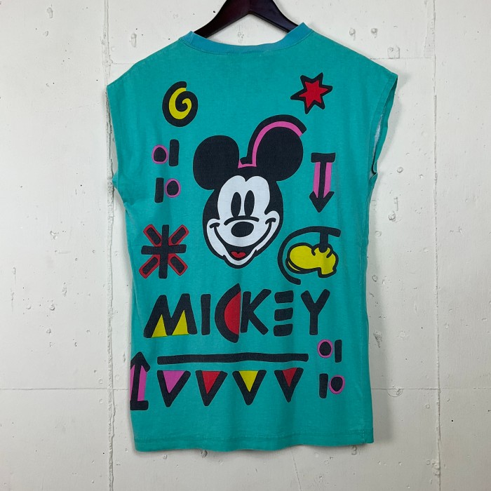90年代 90s Disney ディズニー ミッキーマウス キャラクター ノースリーブ Tシャツ 古着 タンクトップ ヴィンテージ ビンテージ 【f240412007】 | Vintage.City Vintage Shops, Vintage Fashion Trends