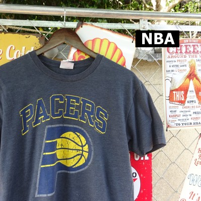 NBA Tシャツ ダークグレー イエロー バスケ イラスト PACERS 籠球 10046 | Vintage.City 빈티지숍, 빈티지 코디 정보