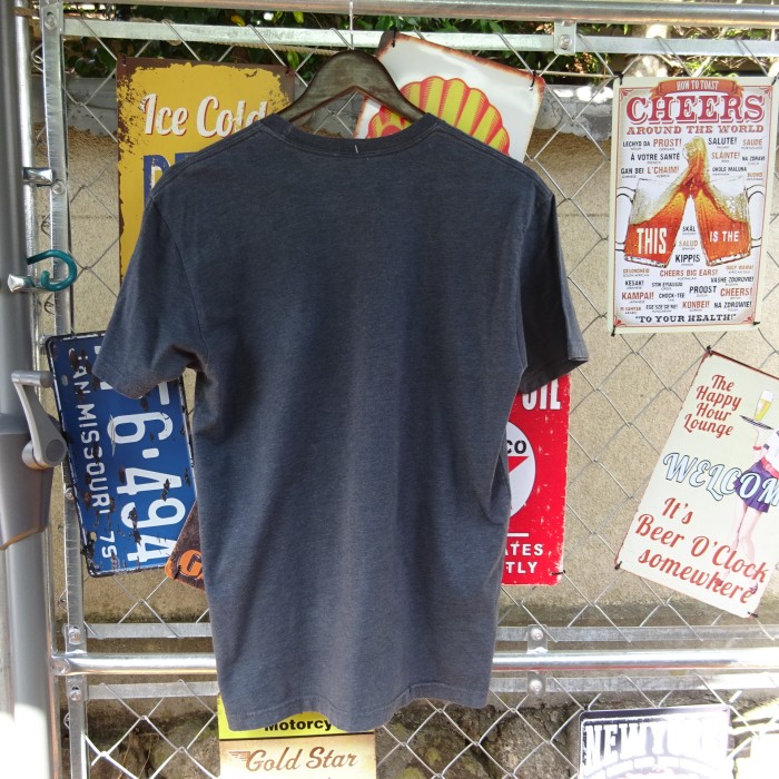 NBA Tシャツ ダークグレー イエロー バスケ イラスト PACERS 籠球 10046 | Vintage.City 古着屋、古着コーデ情報を発信