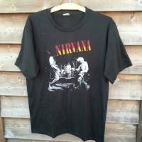 バンドTシャツ　ニルヴァーナ　Nirvana L 90年代バンド | Vintage.City 古着屋、古着コーデ情報を発信