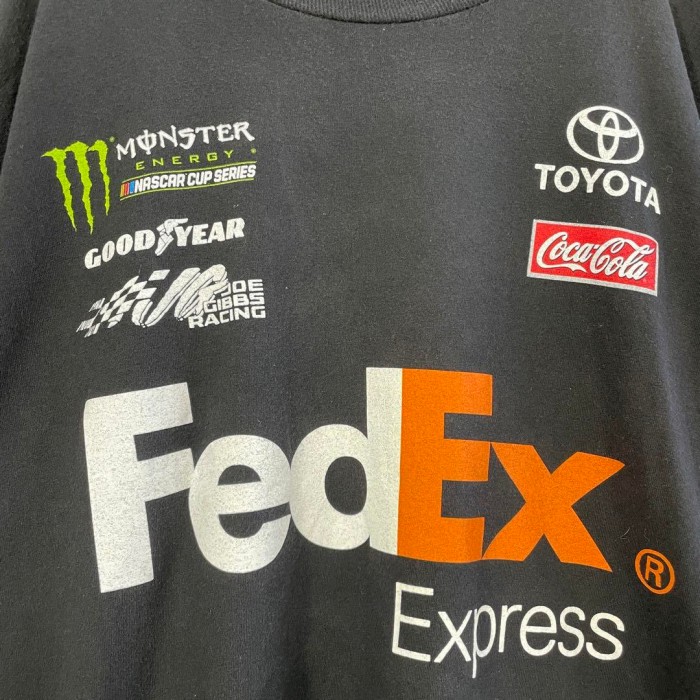 FedEx company logo T-shirt size 2XL 配送C　フェデックス　マルチ企業ロゴ　モンスター　コカ・コーラ　プリントTシャツ | Vintage.City 古着屋、古着コーデ情報を発信