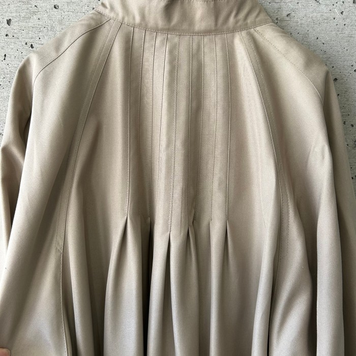 beige silk long coat | Vintage.City 古着屋、古着コーデ情報を発信