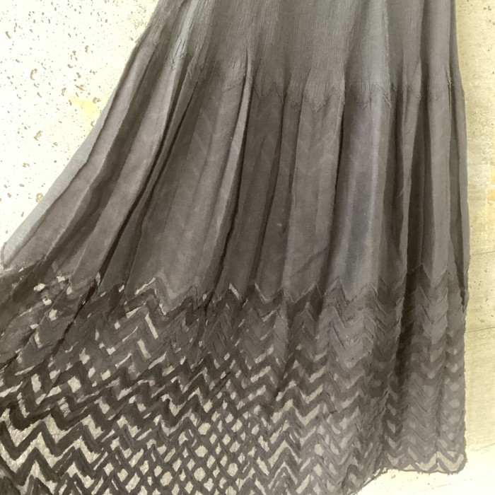 Black long skirt with sheer hem | Vintage.City Vintage Shops, Vintage Fashion Trends
