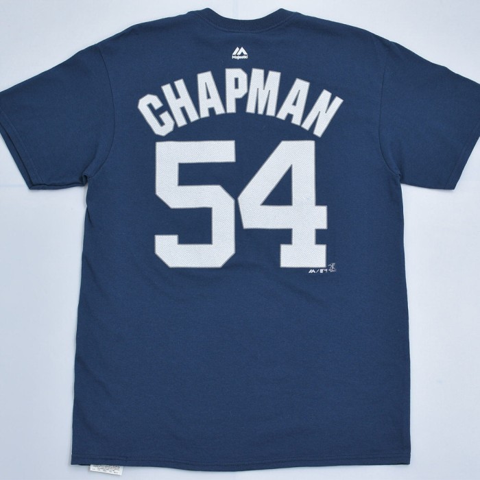 デッドストック Majestic マジェスティック MLB ニューヨーク・ヤンキース 2016-2022 #54 チャップマン Tシャツ アメリカ古着 メンズMサイズ | Vintage.City 古着屋、古着コーデ情報を発信