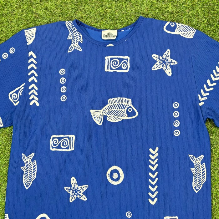【Unisex】90s 魚柄 ポリエステル デザイン トップス / Made In USA Vintage ヴィンテージ 古着 Tシャツ T-Shirts ティーシャツ | Vintage.City 빈티지숍, 빈티지 코디 정보
