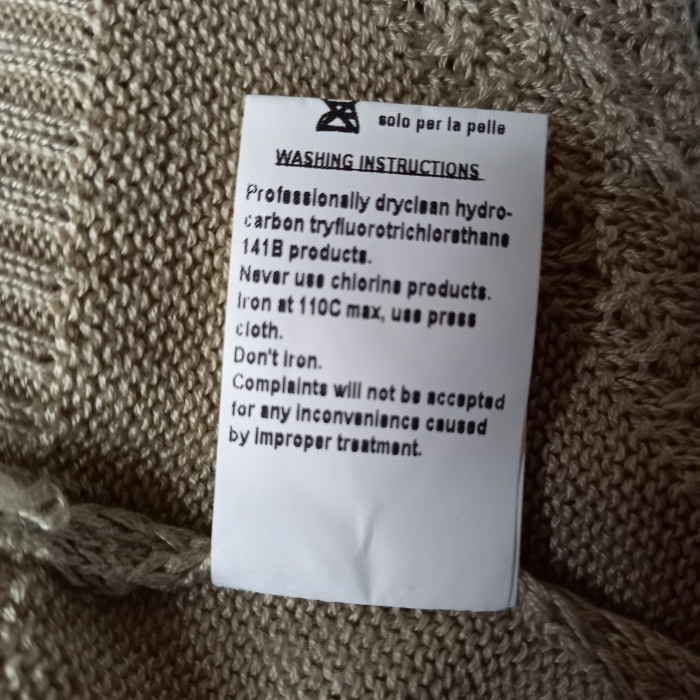 イタリア製　クルーネック　デザインニット　セーター　3D　ケーブル編み　アラン | Vintage.City 古着屋、古着コーデ情報を発信