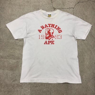 A BATHING APE/Logo print Tee/L/ロゴプリントT/Tシャツ/3連プリント/ホワイト/BAPE/アベイシングエイプ/裏原/古着 | Vintage.City 빈티지숍, 빈티지 코디 정보