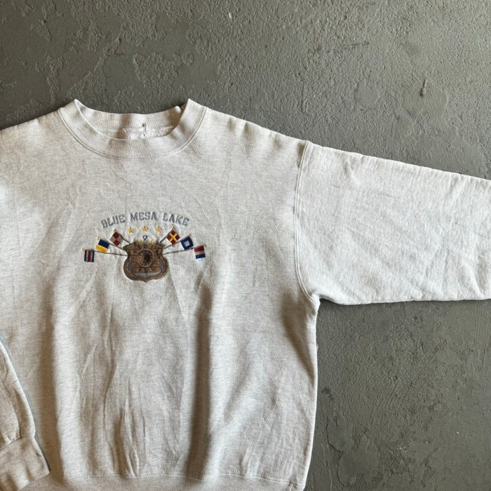 embroidery sweat 刺繍スウェット | Vintage.City 古着屋、古着コーデ情報を発信