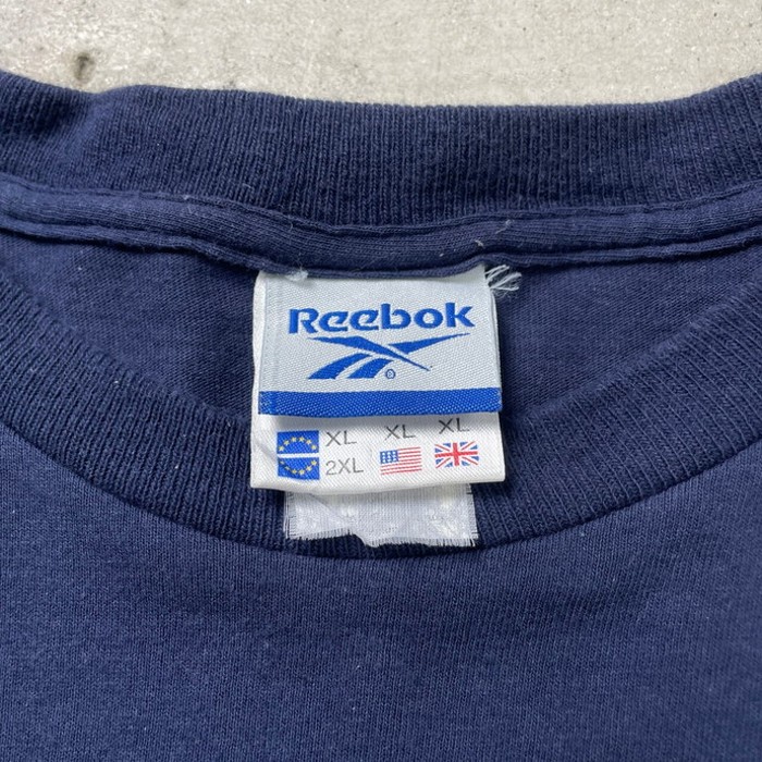 Reebok リーボック ワンポイントロゴ 刺繍 Tシャツ メンズ2XL相当 | Vintage.City 古着屋、古着コーデ情報を発信