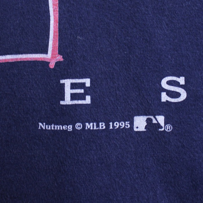 1990's MLB New York Yankees Nutmeg Body Tee / 1990年代 メジャーリーグ ニューヨークヤンキース ナツメグ Tシャツ L | Vintage.City 빈티지숍, 빈티지 코디 정보