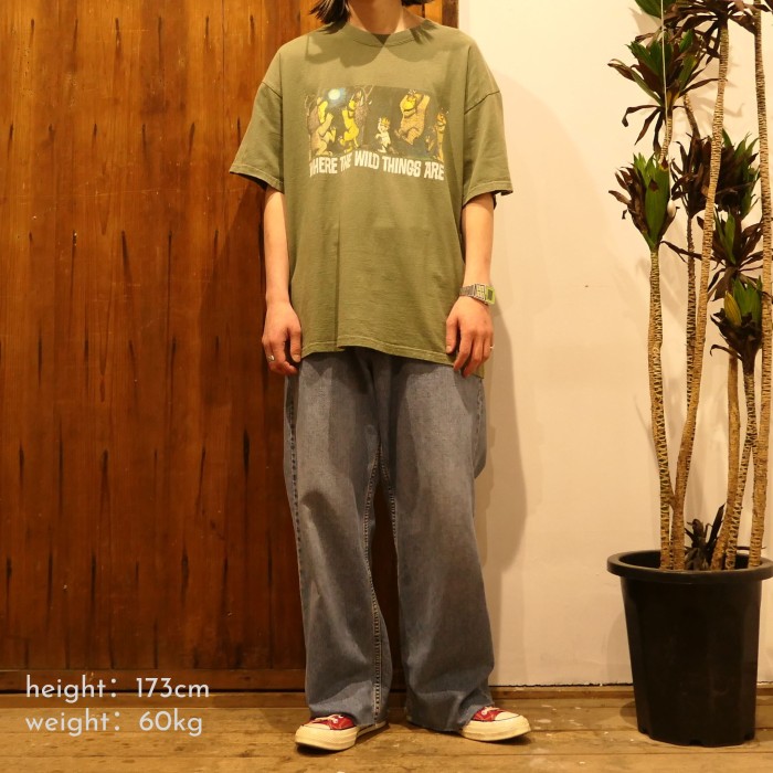 VINTAGE 90-00s XL Character Tee -WHERE THE WILD THINGS ARE- | Vintage.City 古着屋、古着コーデ情報を発信