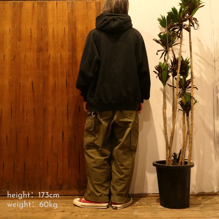 VINTAGE 80-90s XXL Henry Neck Hoodie -Russell Athletic- | Vintage.City 古着屋、古着コーデ情報を発信