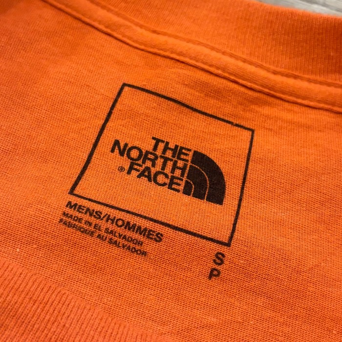 THE NORTH FACE ロンt 長袖Tシャツ ノースフェイス アウトドア ブランド ロゴ 両面 プリント tシャツ オレンジ S | Vintage.City 古着屋、古着コーデ情報を発信