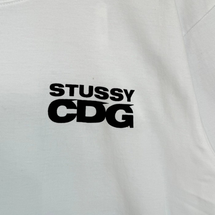 stussy ステューシー Tシャツ バックロゴ プリント CDG コラボ | Vintage.City 古着屋、古着コーデ情報を発信