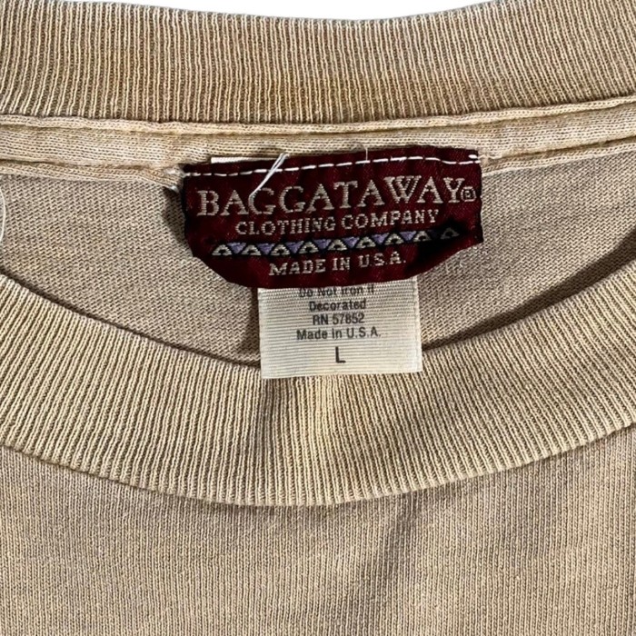 90's “BAGGATAWAY” Print Tee Made in USA | Vintage.City 빈티지숍, 빈티지 코디 정보