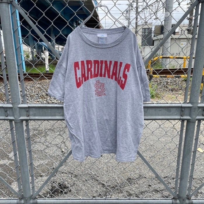 00s adidas cardinals logo T shirt アディダス Tシャツ | Vintage.City Vintage Shops, Vintage Fashion Trends