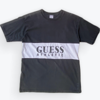GUESS T-shirt | Vintage.City 古着屋、古着コーデ情報を発信