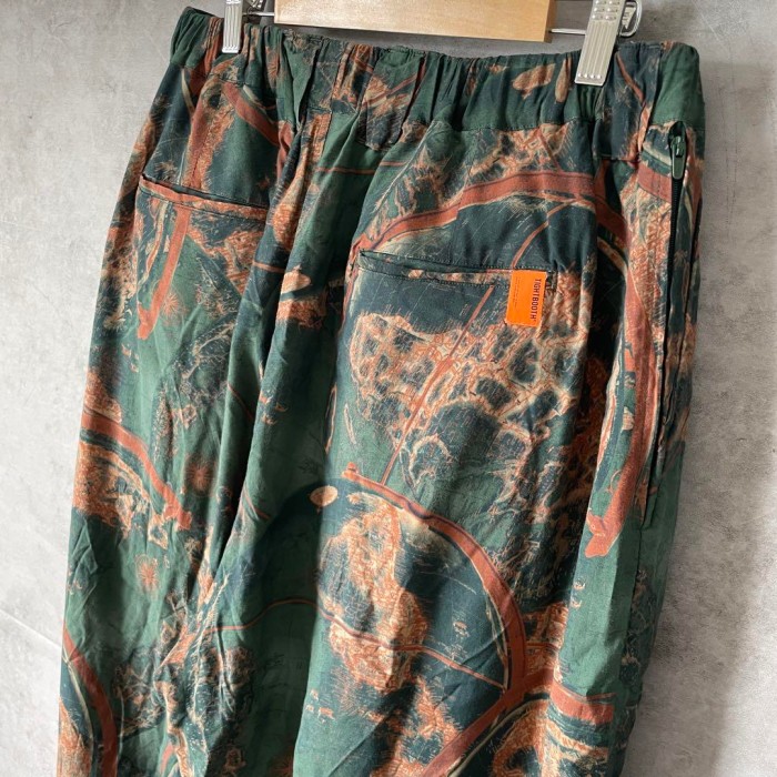 TIGHTBOOTH PRODUCTION  GLOBE BALLOON PANTS size L 配送B　タイトブースプロダクション 総柄バルーンパンツ　ストリート | Vintage.City Vintage Shops, Vintage Fashion Trends