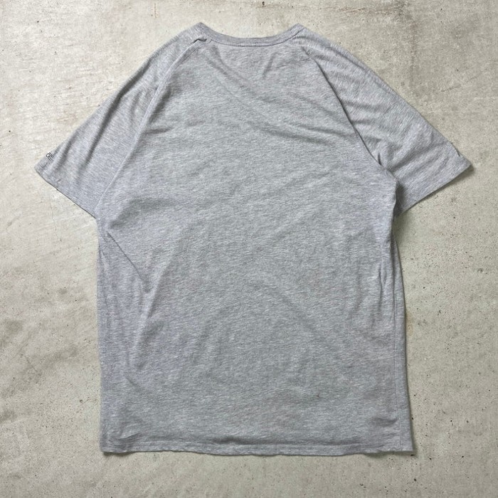 Carhartt カーハート 企業ロゴ刺繍 ポケットTシャツ RELAXED FIT メンズXL相当 | Vintage.City 빈티지숍, 빈티지 코디 정보
