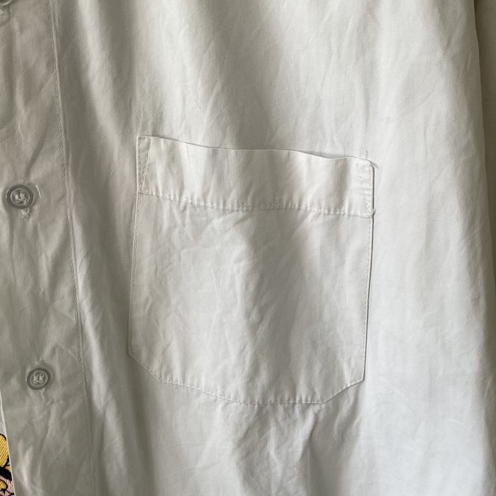 Disney embroidered shirt | Vintage.City 古着屋、古着コーデ情報を発信