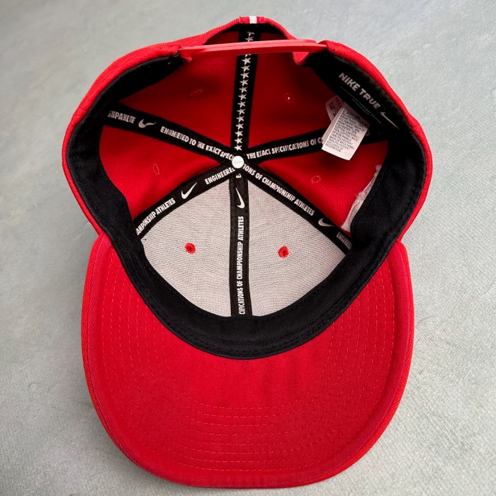 NIKE AIR　スウォッシュロゴ　フリーサイズ　キャップ　帽子　赤 | Vintage.City 빈티지숍, 빈티지 코디 정보
