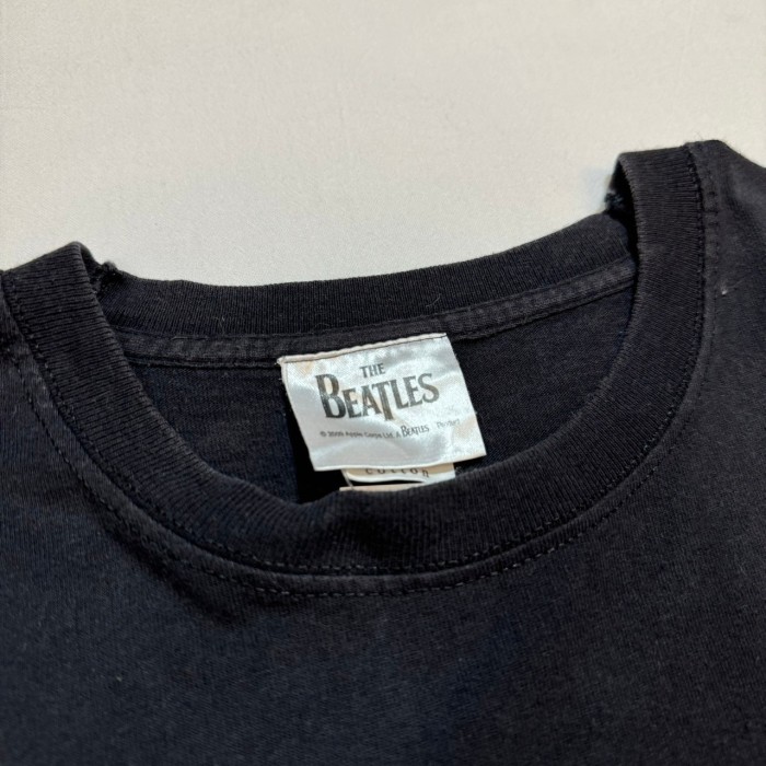00s The Beatles aplle ビートルズ アップルコア Tシャツ ブラック 黒 半袖 ロゴ ミュージック バンド バンティ フルーツオブザルーム M | Vintage.City Vintage Shops, Vintage Fashion Trends