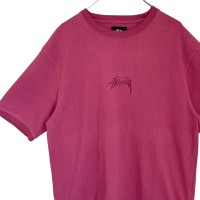 stussy ステューシー Tシャツ L センターロゴ 刺繍ロゴ ワンポイント | Vintage.City 빈티지숍, 빈티지 코디 정보