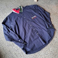 TOMMY HILFIGER 背面パッチ付きシャツ used [305055] | Vintage.City 古着屋、古着コーデ情報を発信